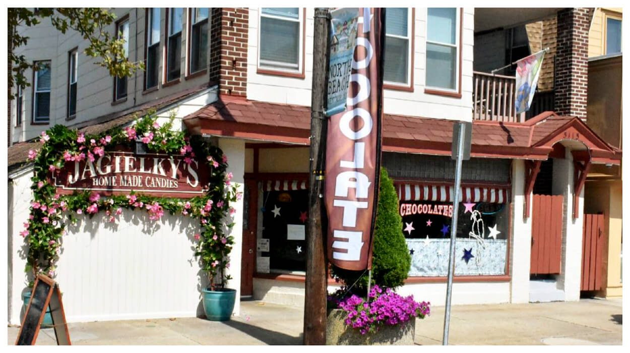 Jagielky's Homemade Candy storefront at 5115 Ventnor Avenue